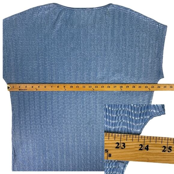 Icy Blue Crinkle Textured Blouse Top - No Tags - Measurements Included - Picture 6 of 8